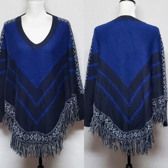 FANTASTIC Fawn Blue Black Bohemian Gray Fringe Aztec Print Wool Sweater Poncho - Picture 1 of 11